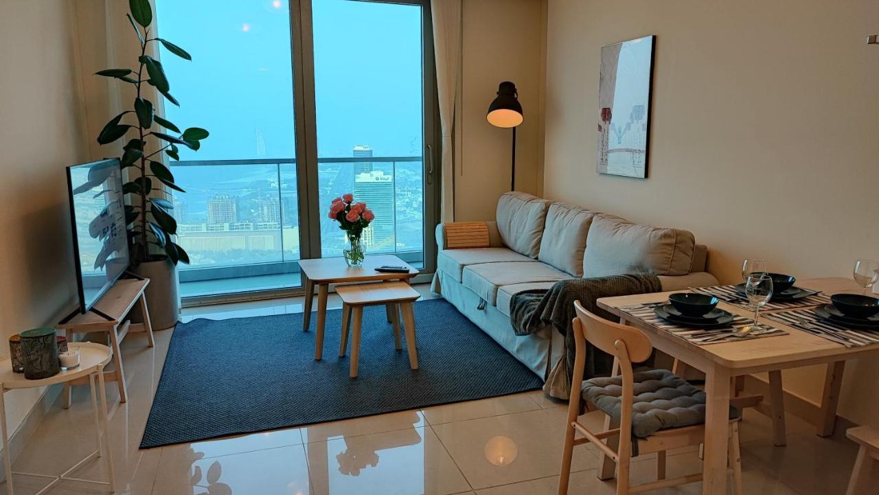 Exquisite, Luxe 1Bd Apartment, Unparalleled Sea Views, Prime Dubai Marina Location & Full Kitchen By "La Buena Vida Holiday Homes المظهر الخارجي الصورة