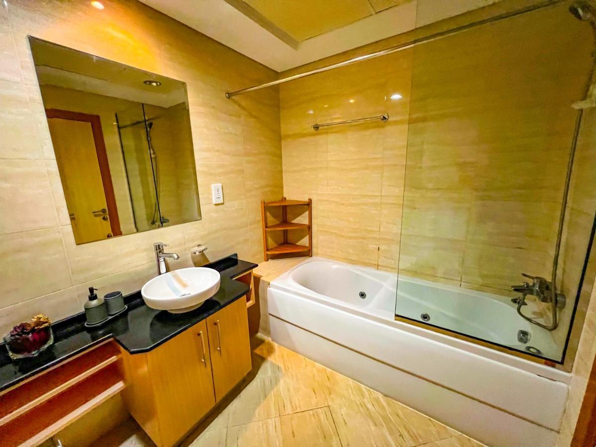 Exquisite, Luxe 1Bd Apartment, Unparalleled Sea Views, Prime Dubai Marina Location & Full Kitchen By "La Buena Vida Holiday Homes المظهر الخارجي الصورة