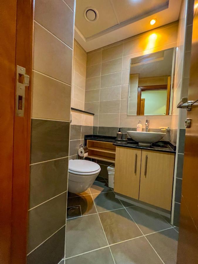 Exquisite, Luxe 1Bd Apartment, Unparalleled Sea Views, Prime Dubai Marina Location & Full Kitchen By "La Buena Vida Holiday Homes المظهر الخارجي الصورة