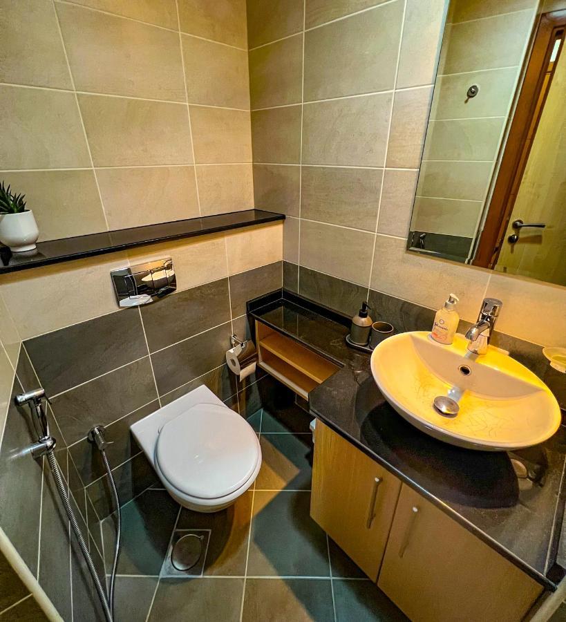 Exquisite, Luxe 1Bd Apartment, Unparalleled Sea Views, Prime Dubai Marina Location & Full Kitchen By "La Buena Vida Holiday Homes المظهر الخارجي الصورة