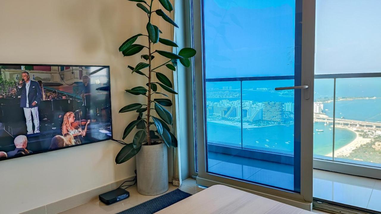 Exquisite, Luxe 1Bd Apartment, Unparalleled Sea Views, Prime Dubai Marina Location & Full Kitchen By "La Buena Vida Holiday Homes المظهر الخارجي الصورة