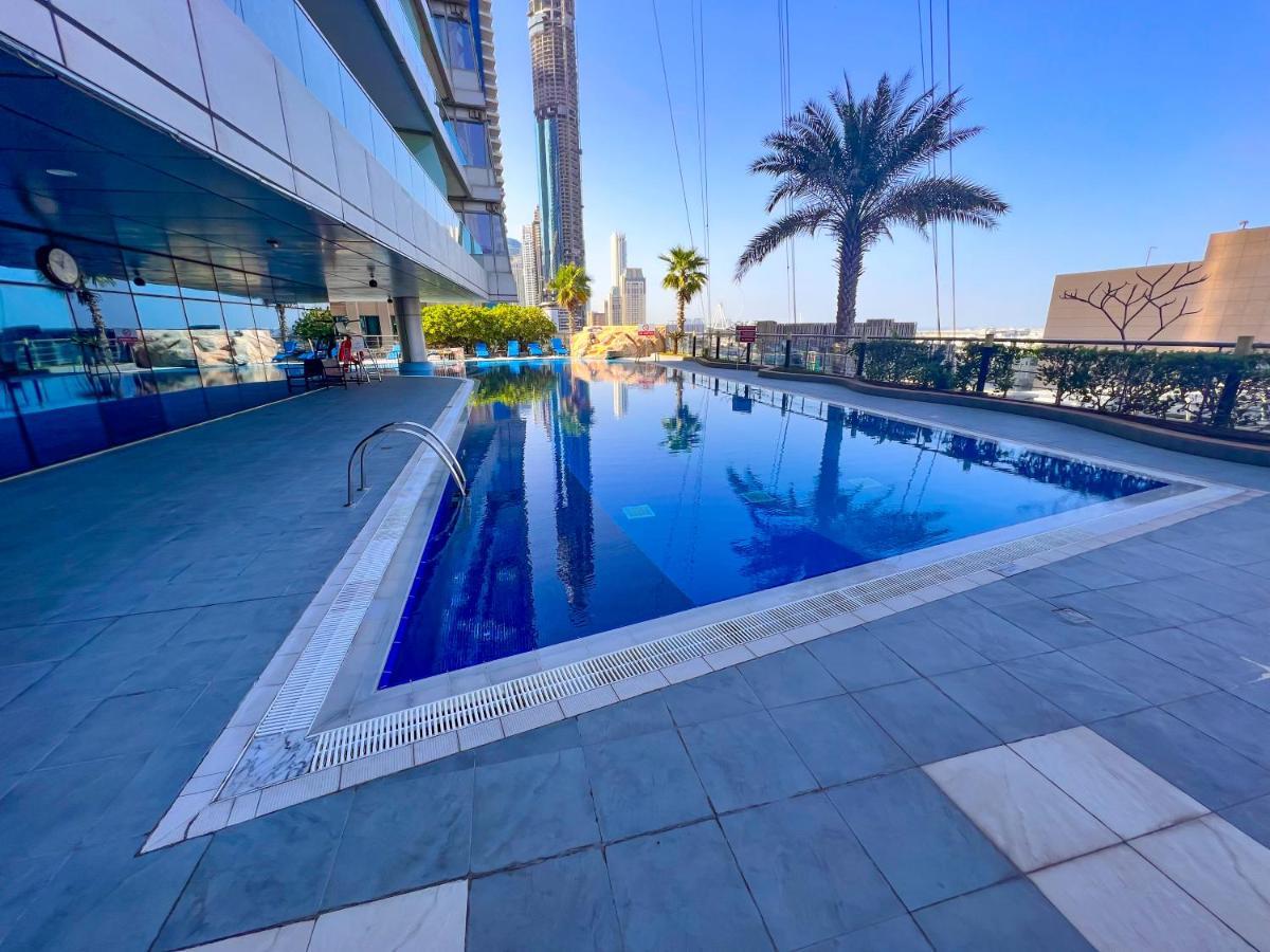 Exquisite, Luxe 1Bd Apartment, Unparalleled Sea Views, Prime Dubai Marina Location & Full Kitchen By "La Buena Vida Holiday Homes المظهر الخارجي الصورة
